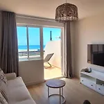 Lägenhet Ocean Breeze House *