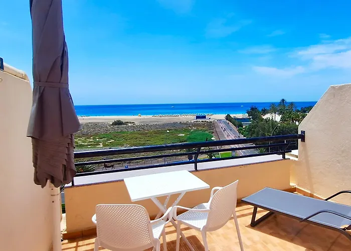 Апартаменты Ocean Breeze House